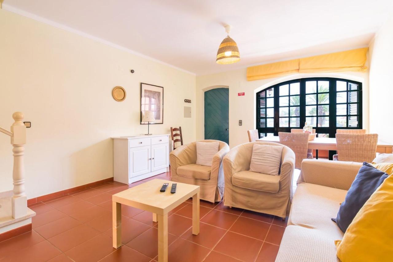 Supertubos Holiday home *